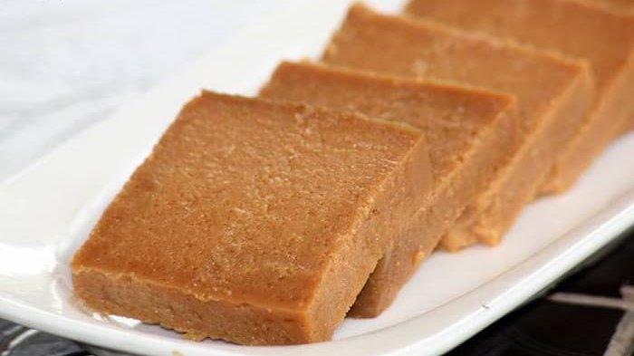 kue depalan jam